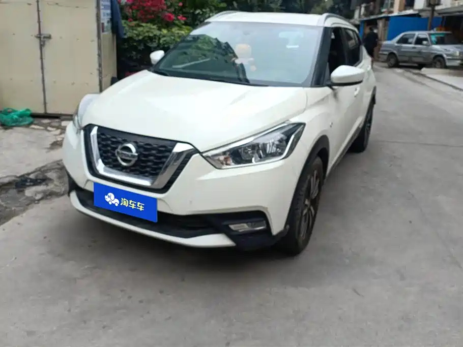 NISSAN OTHER 2017