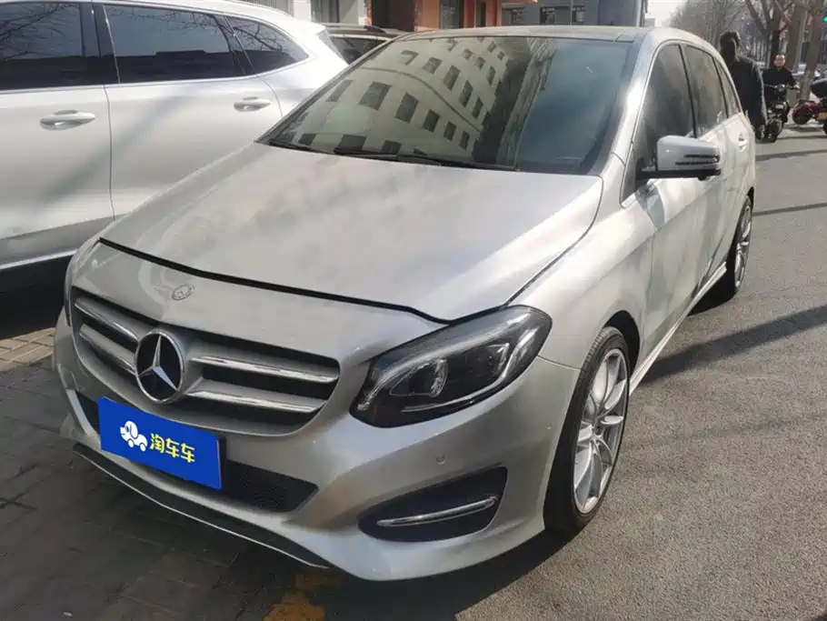MERCEDES BENZ B-CLASS 2015