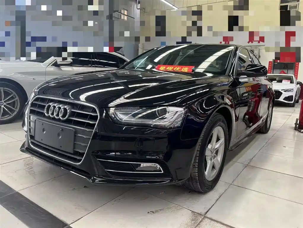 AUDI A4L 2013