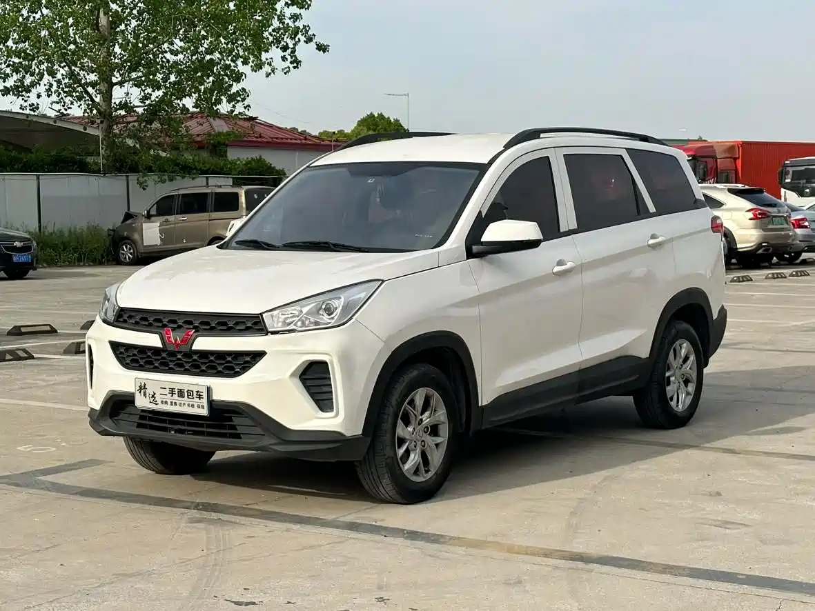 SGMW WULING HONGGUANG S3 2019