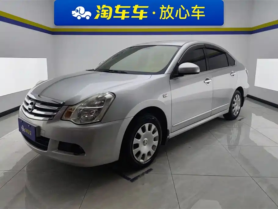 NISSAN SYLPHY 2012
