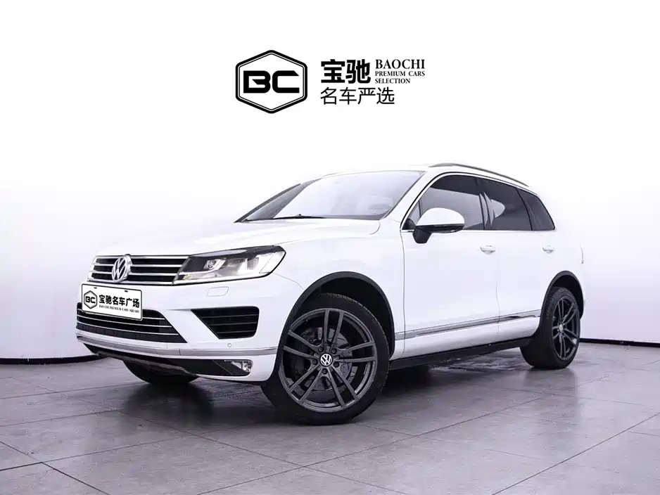 VOLKSWAGEN TOUAREG 2016