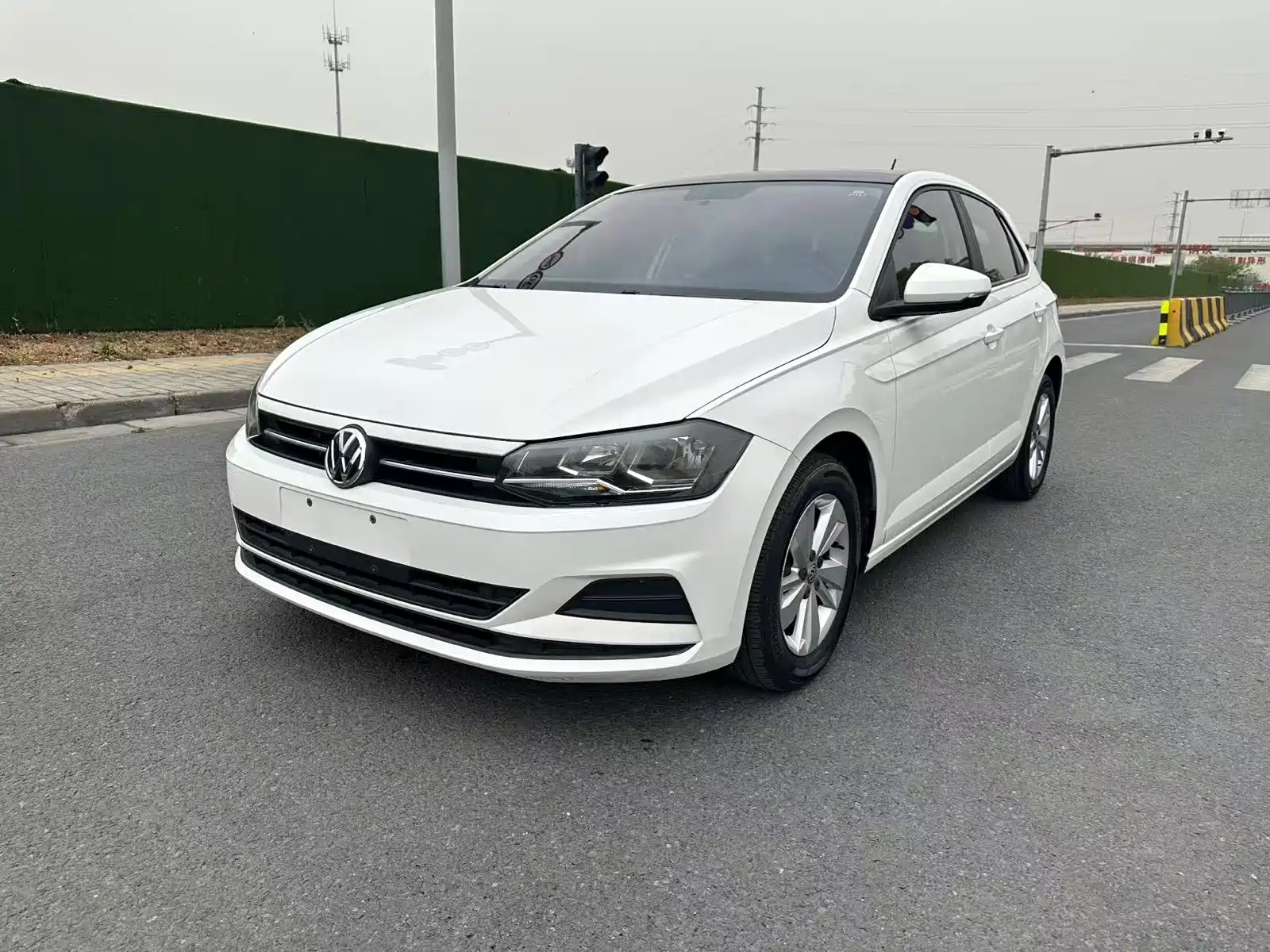VOLKSWAGEN POLO 2019