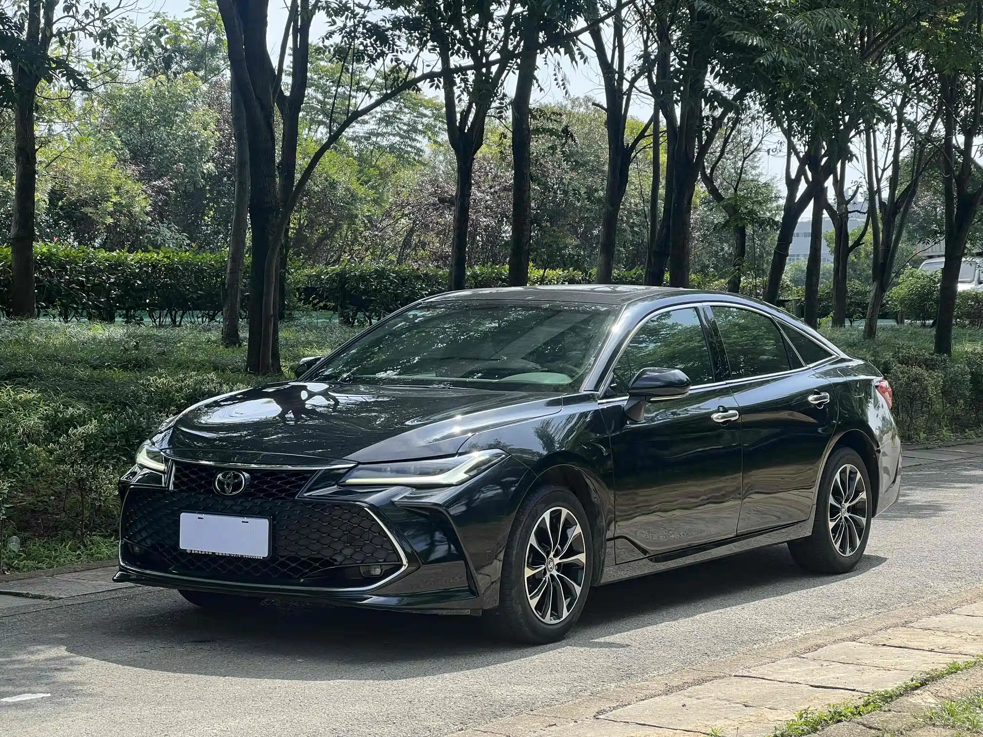 TOYOTA AVALON 2022