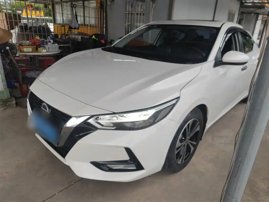 NISSAN SYLPHY 2020
