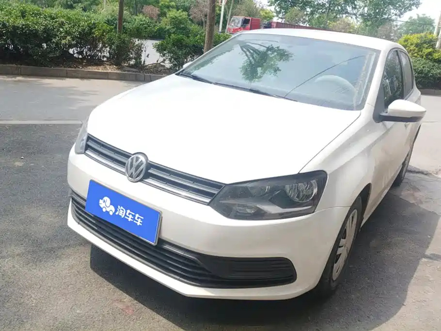 VOLKSWAGEN POLO 2018