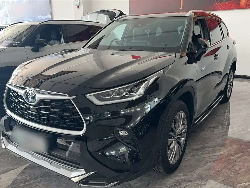 TOYOTA HIGHLANDER 2023