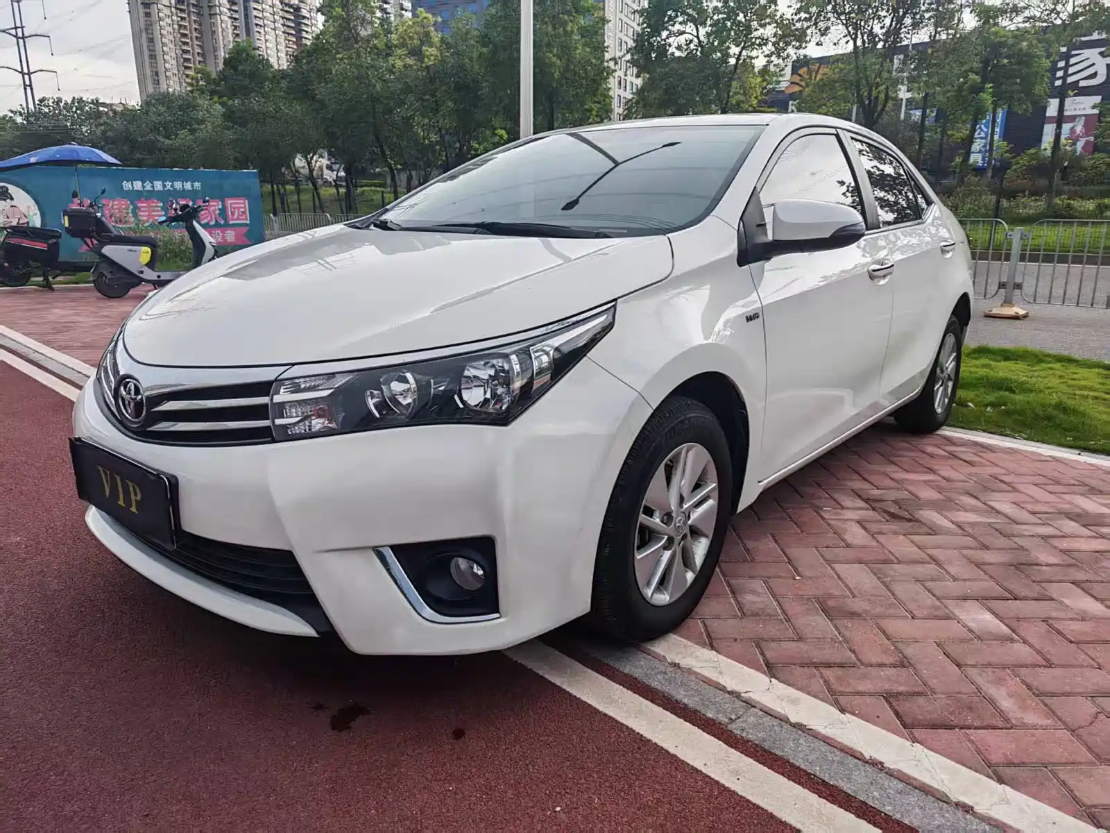 TOYOTA COROLLA 2017
