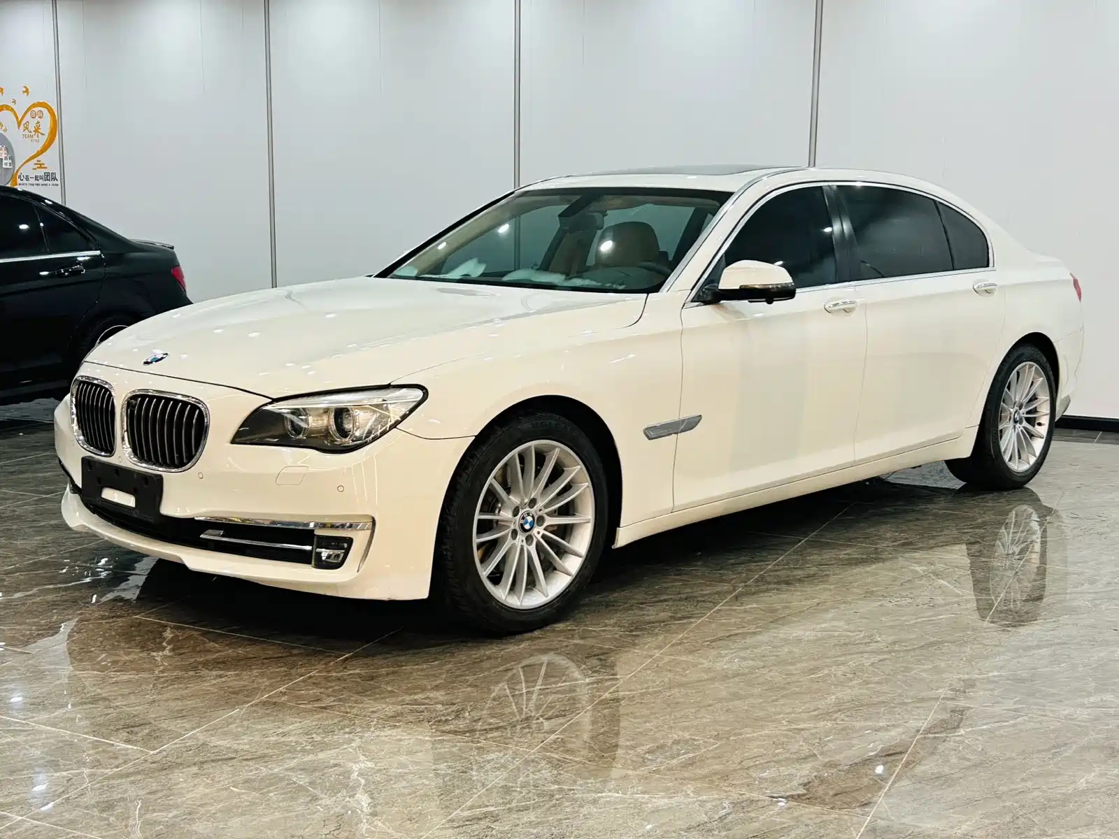 BMW 7-SERIES 2013