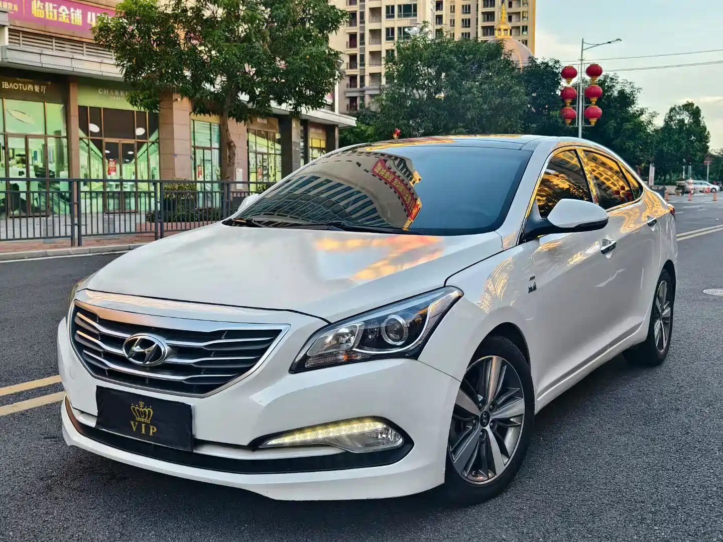 HYUNDAI MISTRA 2016