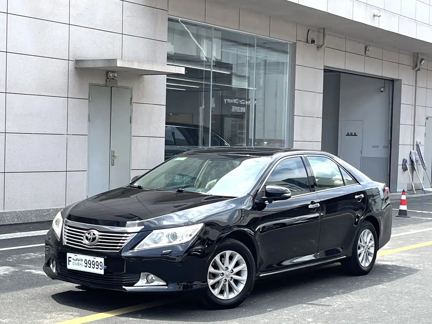 TOYOTA CAMRY 2012