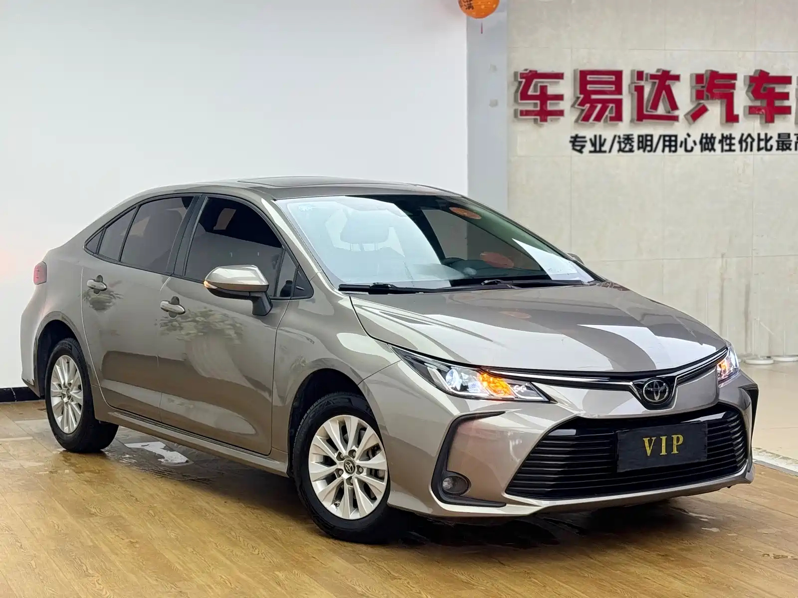 TOYOTA COROLLA 2019