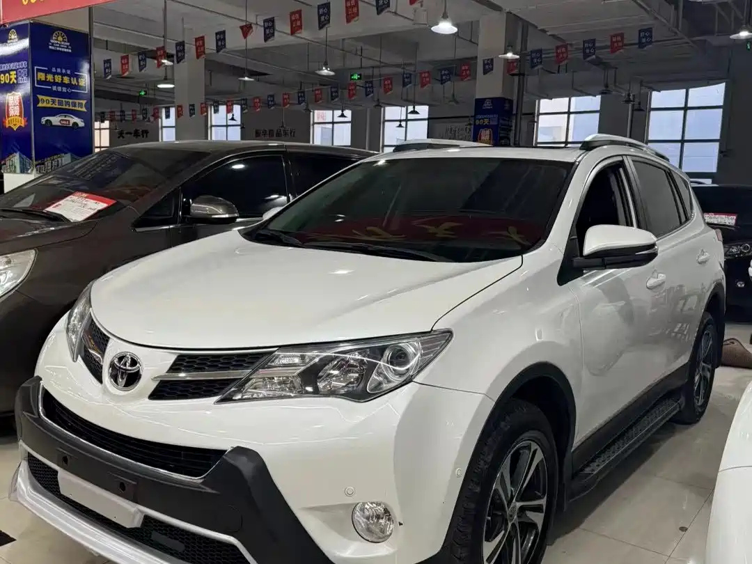 TOYOTA RAV4 RONGFANG 2016