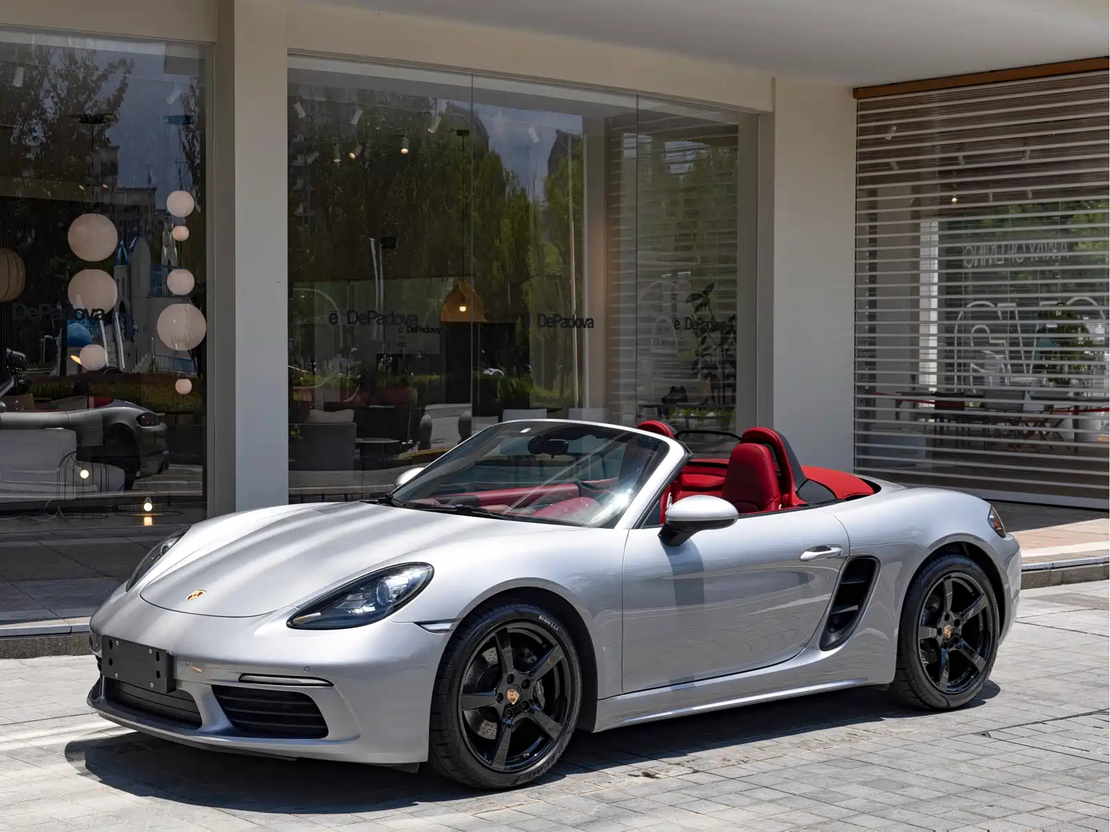 PORSCHE 718 2018