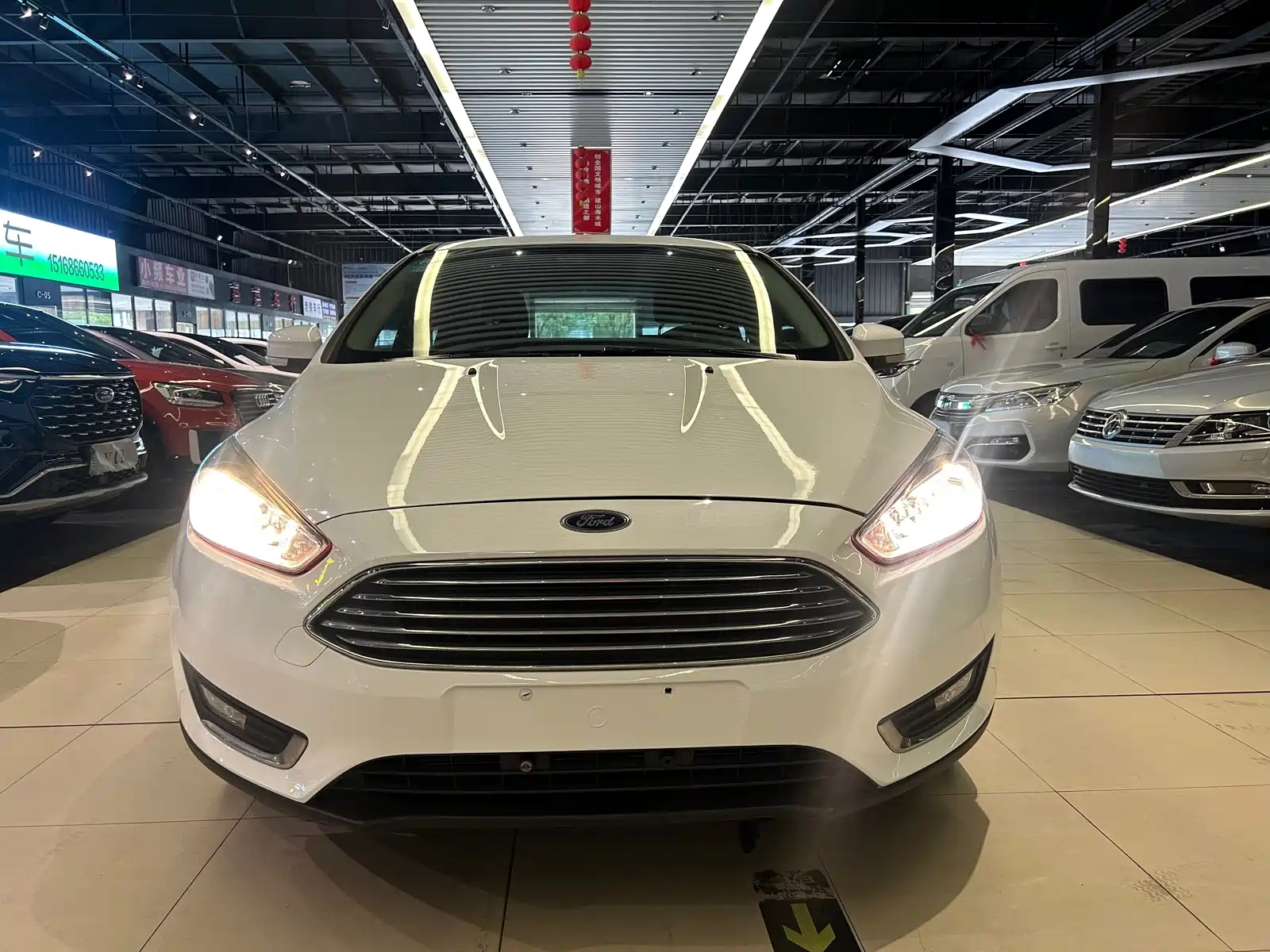 FORD FOCUS