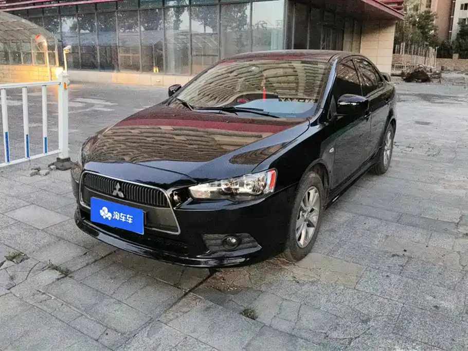 MITSUBISHI LANCER EX