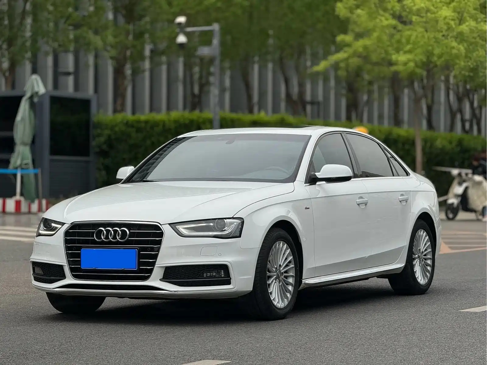 AUDI A4L 2016