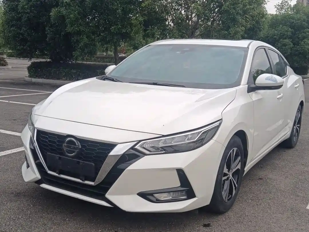NISSAN SYLPHY 2020