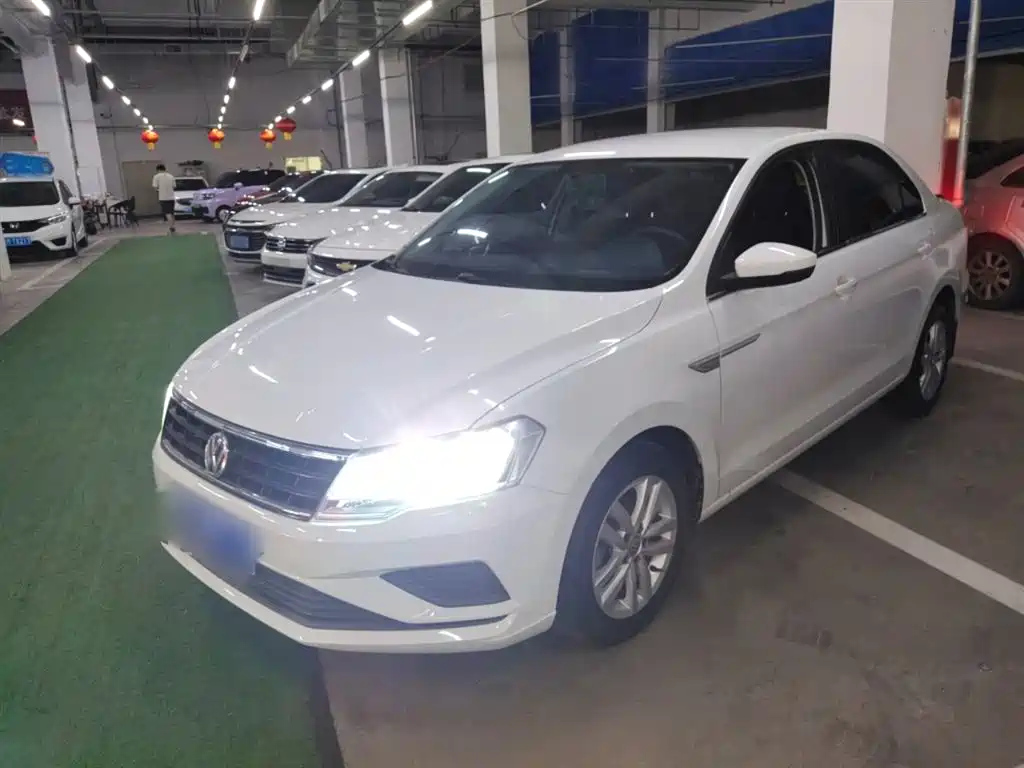 VOLKSWAGEN JETTA 2019