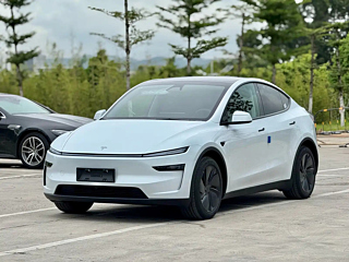 Заказать TESLA MODEL Y