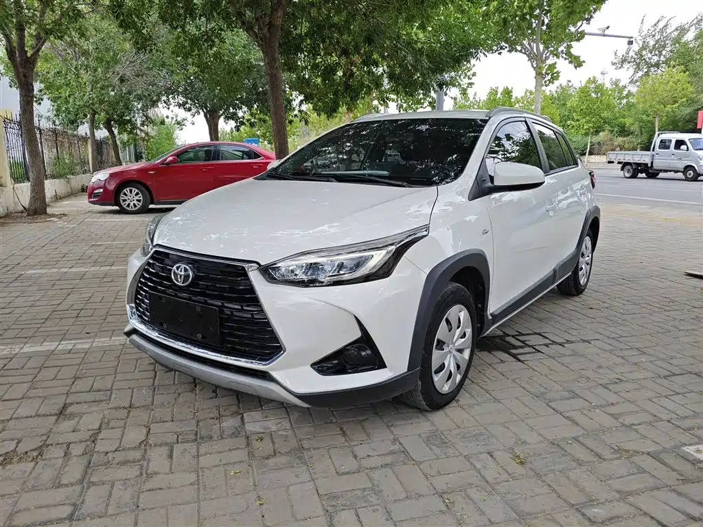 TOYOTA YARIS L DAZZLING 2022