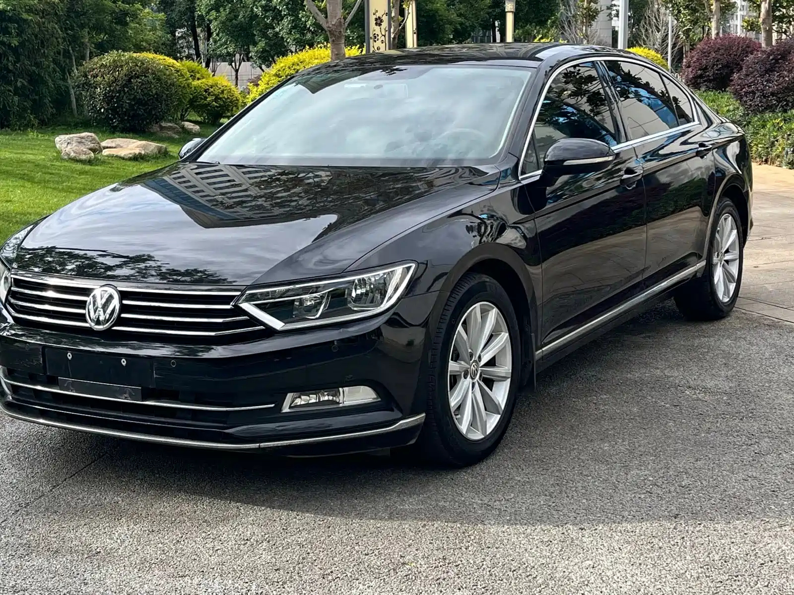 VOLKSWAGEN MAGOTAN 2017