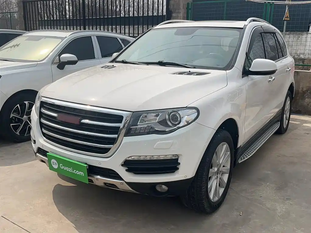 HAVAL H8 2015
