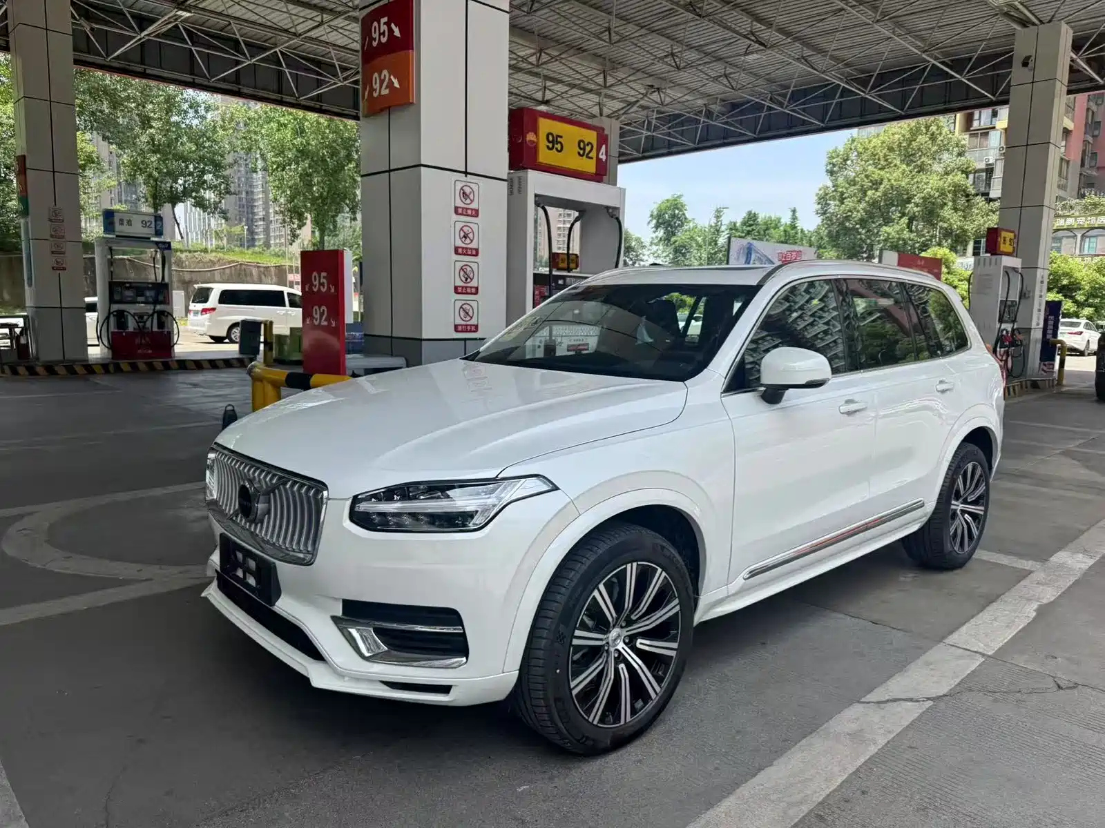 VOLVO XC90 2024