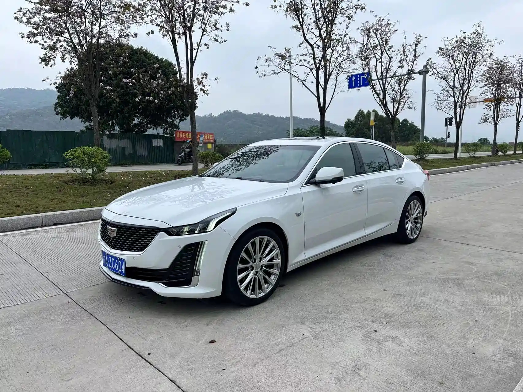 CADILLAC CT5 2021