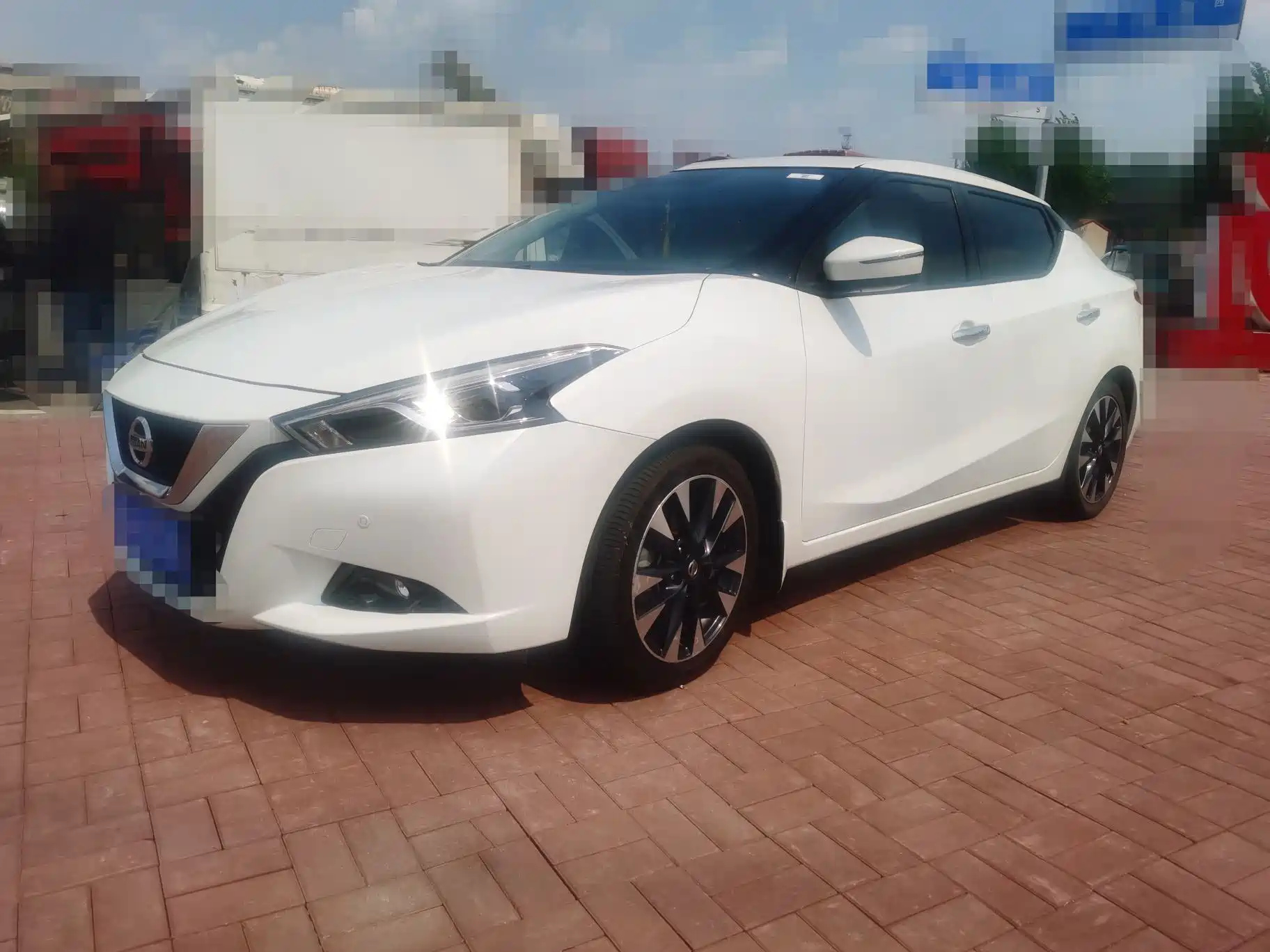 NISSAN LANNIA 2016