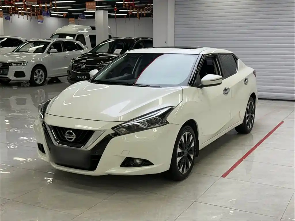 NISSAN LANNIA