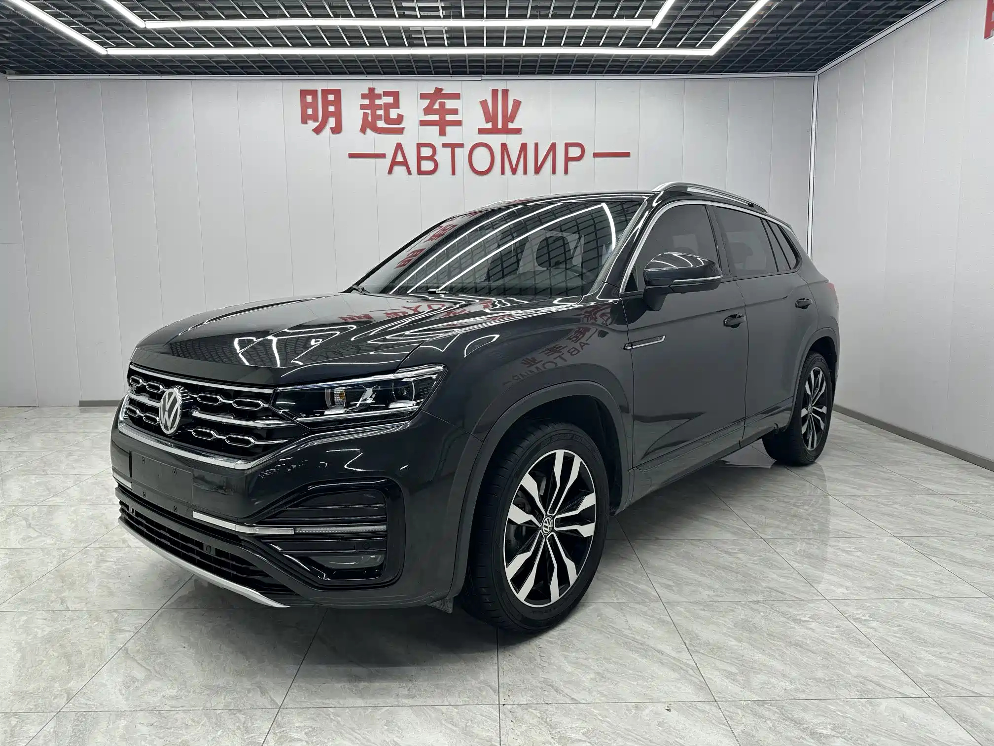 VOLKSWAGEN TAYRON 2020