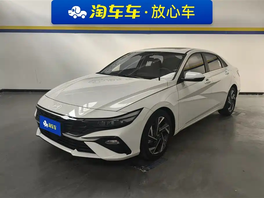 HYUNDAI ELANTRA 2023