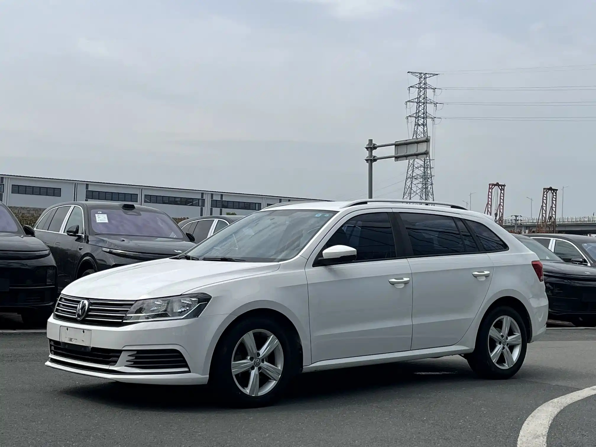 VOLKSWAGEN LAVIDA 2017