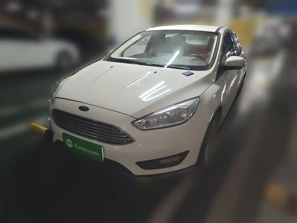 FORD FOCUS 2015