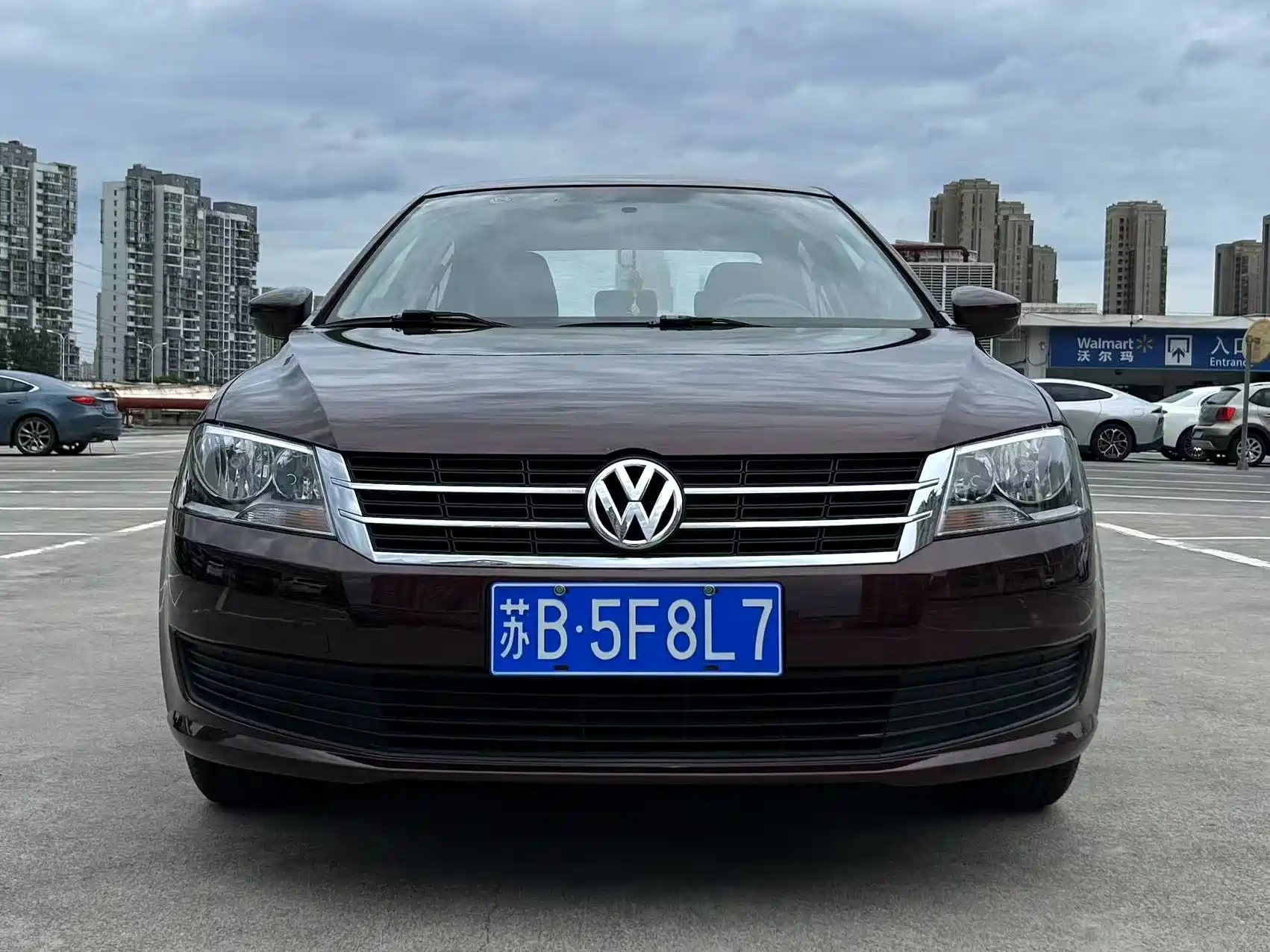 VOLKSWAGEN LAVIDA 2013