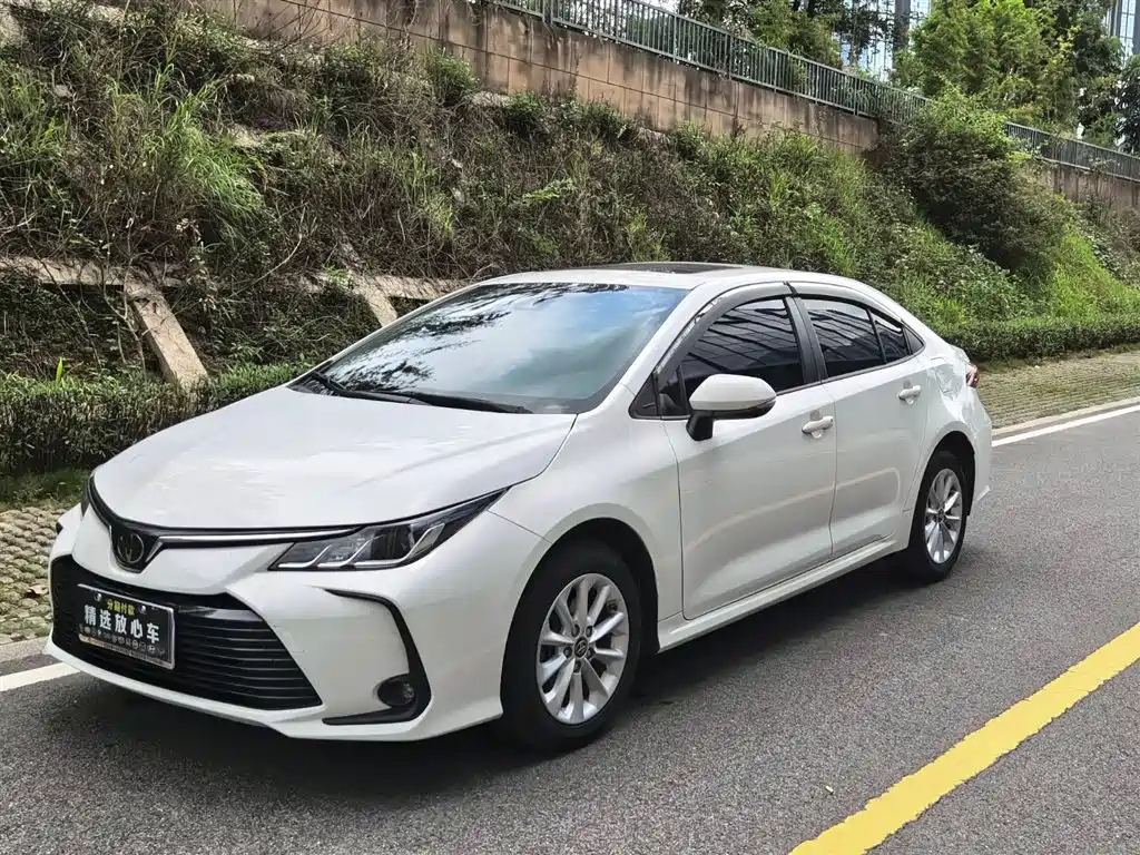 TOYOTA COROLLA 2021