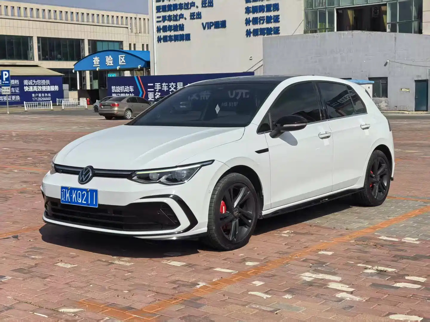 VOLKSWAGEN GOLF 2021