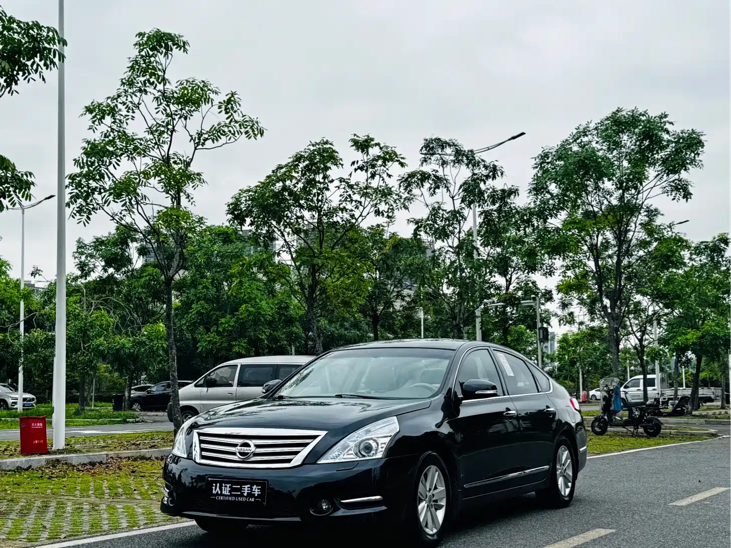 NISSAN TEANA 2011