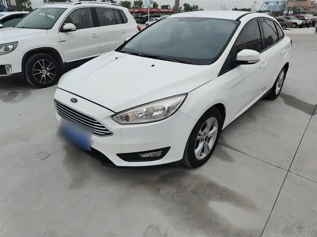 FORD FOCUS 2015