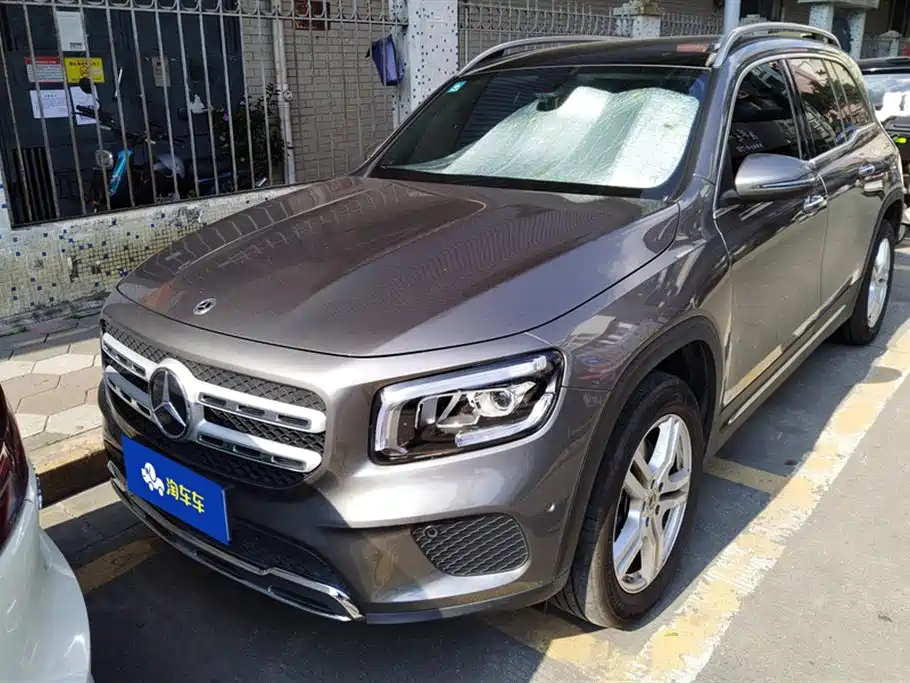 MERCEDES BENZ GLB 2023