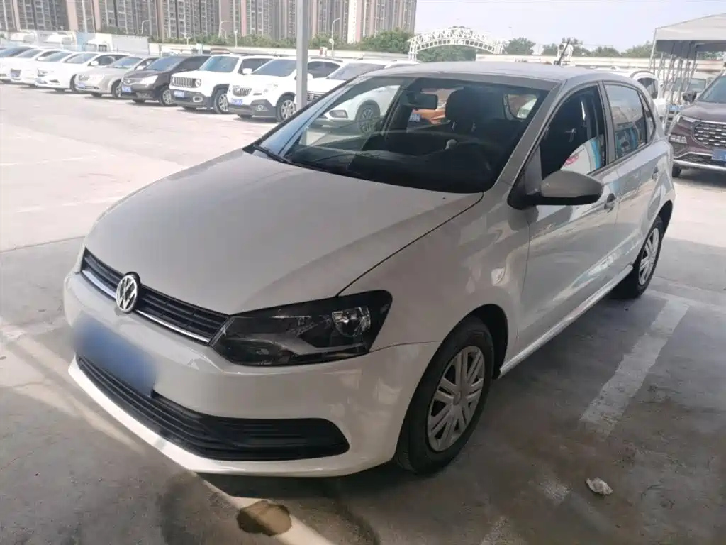 VOLKSWAGEN POLO 2018