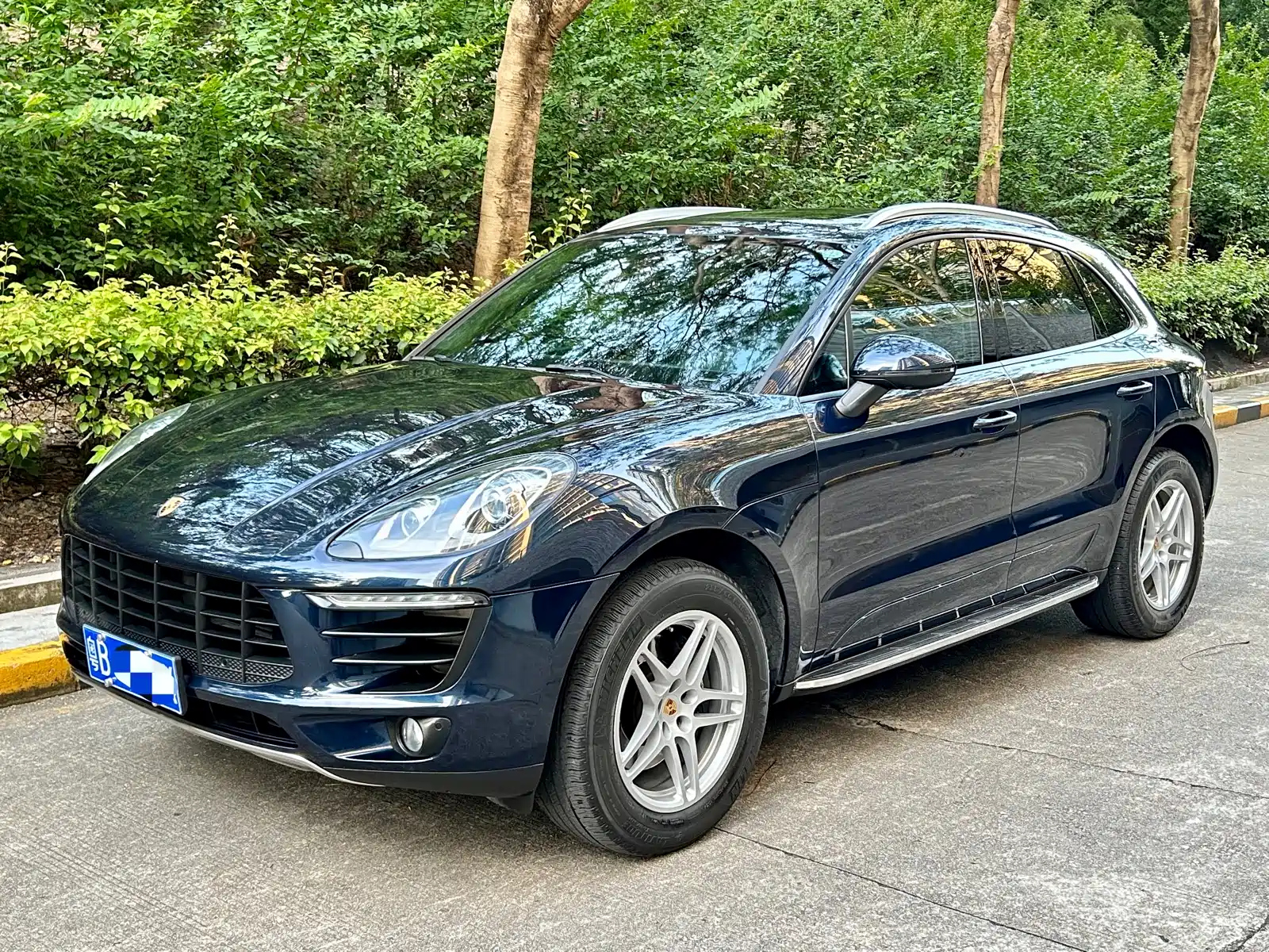 PORSCHE MACAN 2017