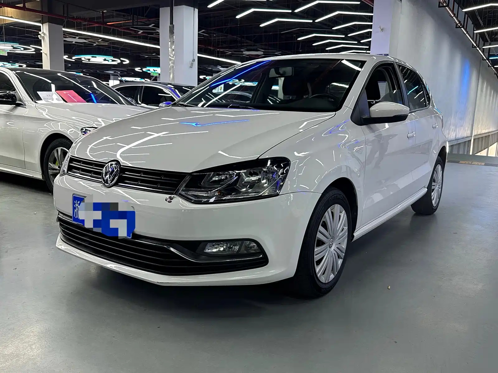 VOLKSWAGEN POLO 2018