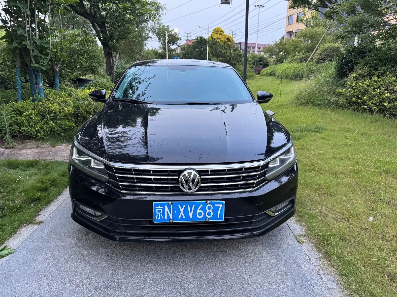 VOLKSWAGEN PASSAT 2017