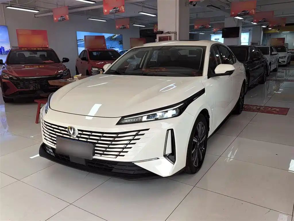 CHANGAN EADO 2024