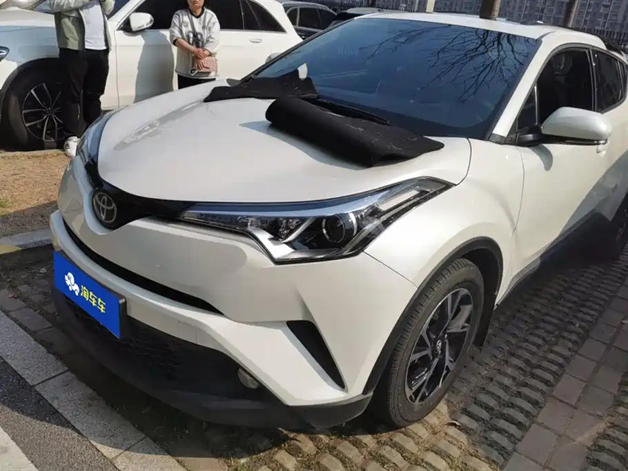 TOYOTA C-HR 2020