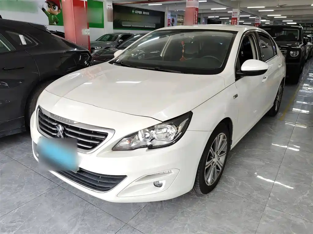 PEUGEOT 408
