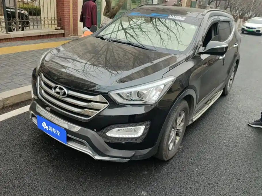 HYUNDAI SANTAFE 2015