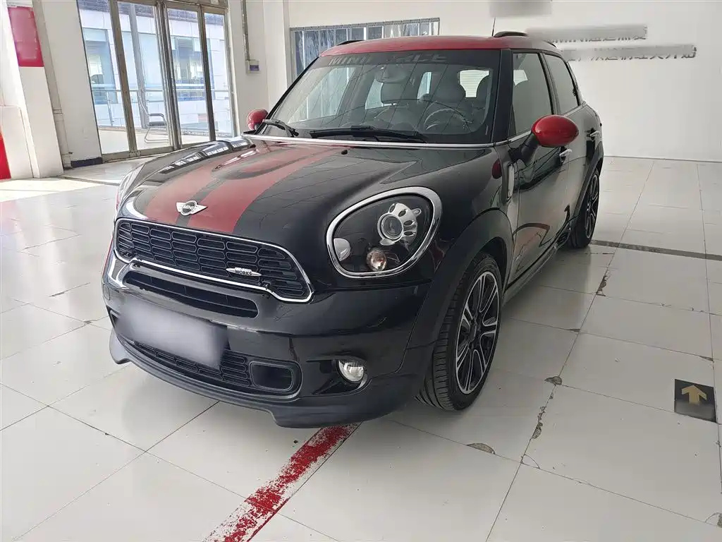 MINI JCW COUNTRYMAN 2014